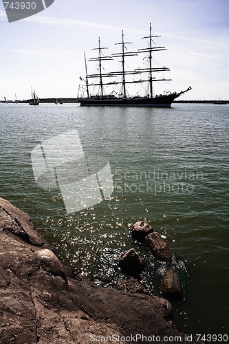 Image of Tall ships in port