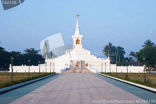 Image of Unknown Soldier's Monument in Vientiane, Laos