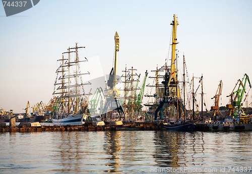 Image of Tall ships in port