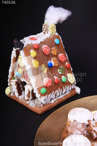 Image of gingerbread house