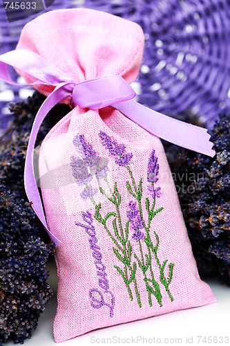 Image of lavender potpourri