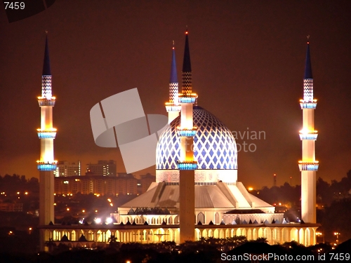 Image of Sultan Salahuddin Abdul Aziz Shah Mosque, Shah Alam, Malaysia
