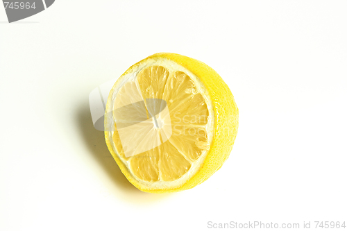 Image of The cutted lemons 