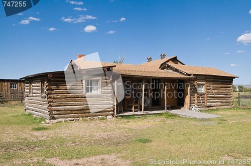 Image of Log house