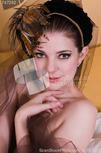 Image of Brunette