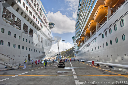 Image of Cruise Ships in Saint Maarteen, Dutch Antilles