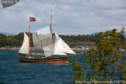 Image of Old sailing vessel 