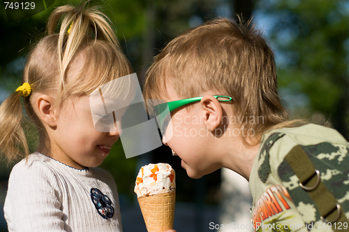 Image of Children eat icecream