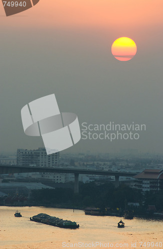 Image of Polluted sunset over Bangkok