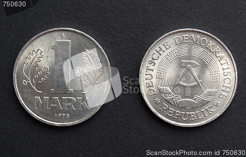 Image of DDR coin