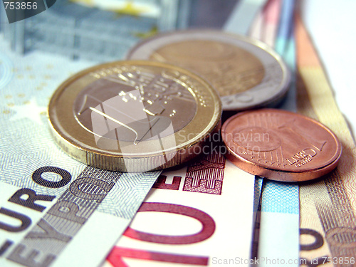 Image of Euro coins and notes