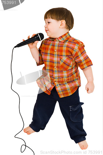 Image of Kid singing