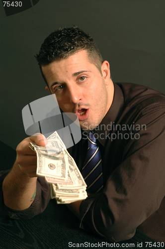 Image of cash in hand 2466