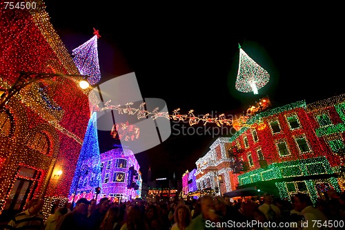 Image of The Osborne Family Spectacle of Dancing Lights