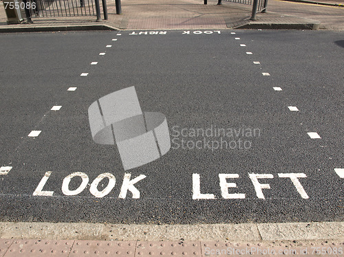 Image of Look left