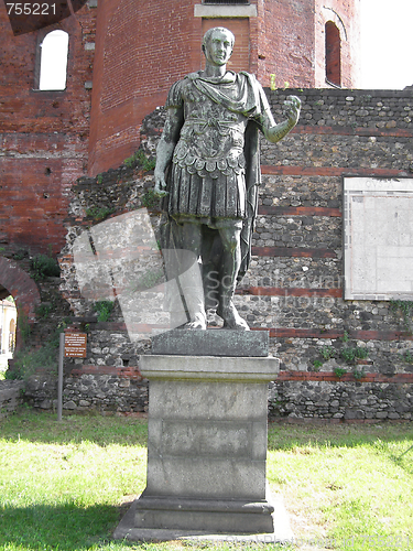 Image of Roman statue