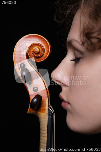 Image of Young woman playing violin