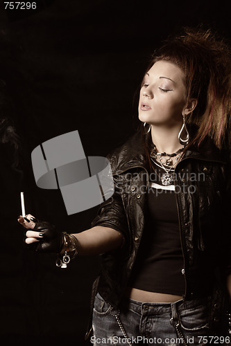 Image of Smouldering cigarette