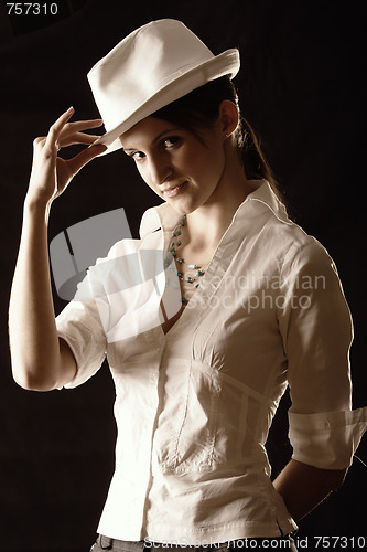 Image of Girl in white hat