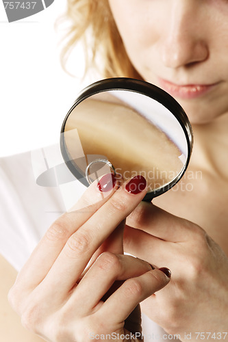 Image of Ring under magnifier