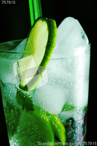 Image of Mojito over dark