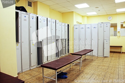 Image of Checkroom