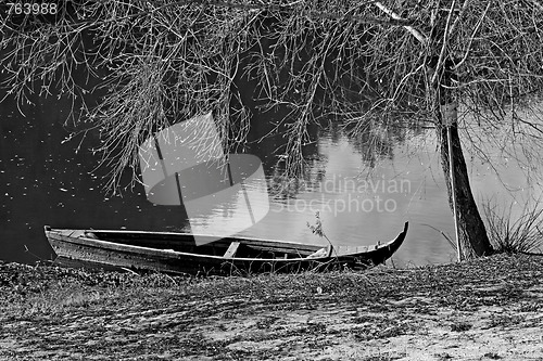 Image of boat in the river