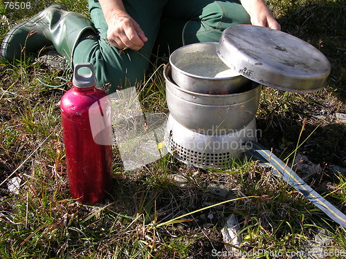 Image of Cooking on a spiritstove