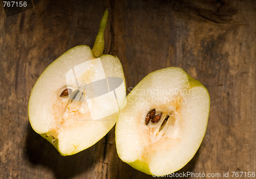 Image of fresh pears  cutted  in half