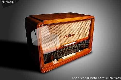 Image of vintage radio