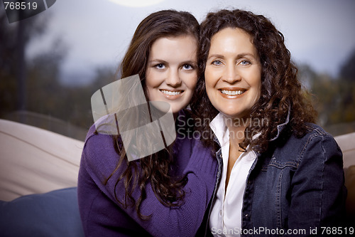 Image of Mother and daughter