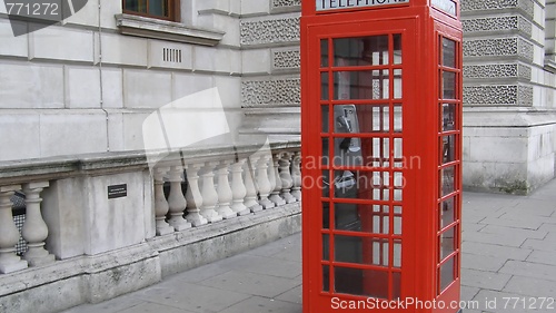 Image of London telephone box