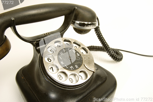 Image of old telephone