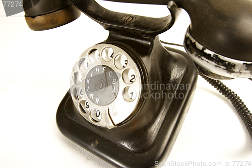 Image of old telephone