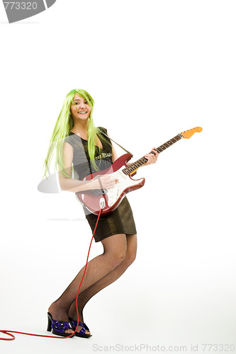 Image of Guitarist with green hair