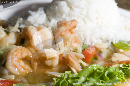 Image of vietnamese food prawn sauteed in ginger honey sauce tom xao gung