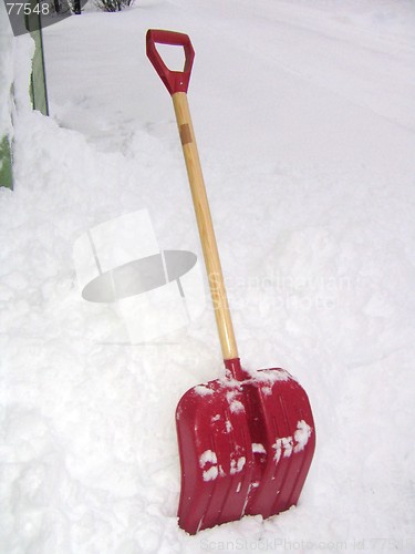 Image of snow shovel