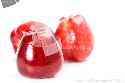 Image of three red apples