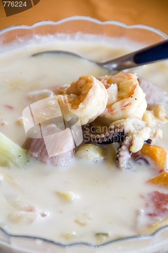 Image of bowl of mixed seafood soup nicaragua