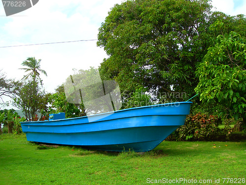 Image of large native boat corn island nicaragua