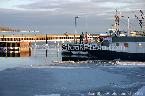 Image of frozen harbour