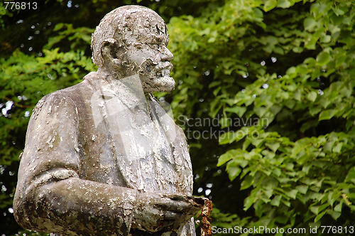 Image of Deserted, shabby and flaky monument to Lenin