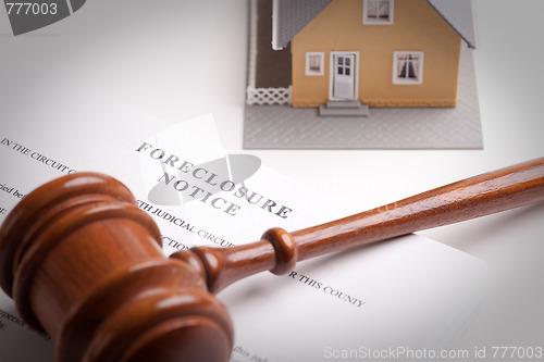 Image of Foreclosure Notice, Gavel and Home