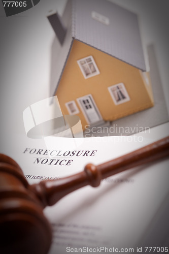 Image of Foreclosure Notice, Gavel and Home