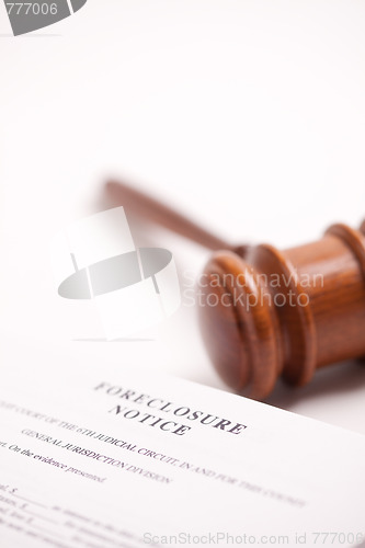 Image of Foreclosure Notice and Gavel