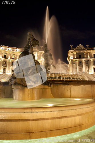 Image of  Piazza della Repubblica, fountain,night