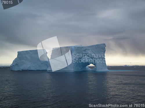 Image of iceberg
