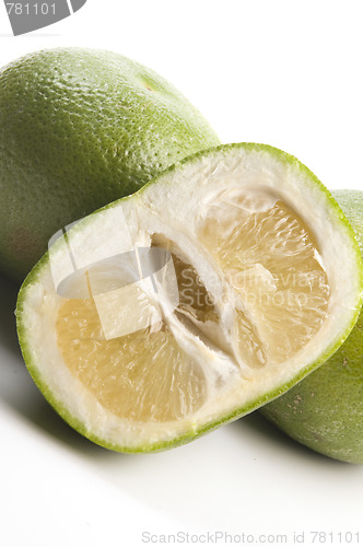 Image of hybrid sweetie fruit from israel