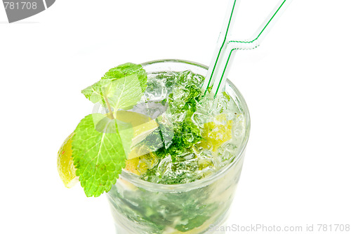 Image of mojito closeup