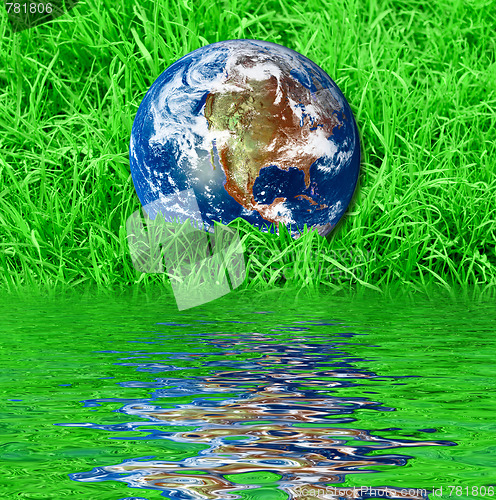 Image of Earth at the green grass